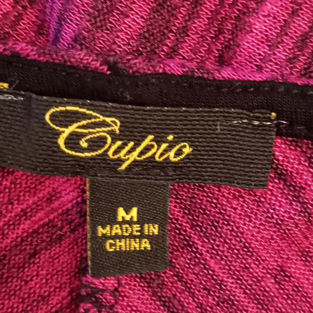 Cupio medium, shark bite hem, pink,top - Picture 3 of 3